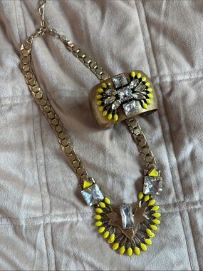 Stella & Dot Nora Yellow and Gold Crystal Bib Necklace & Cuff Bracelet Set